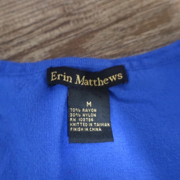 Erin Matthews Royal Blue Knit Scooped Neck Nutcracker Christmas Sweater Top - Picture 6 of 6